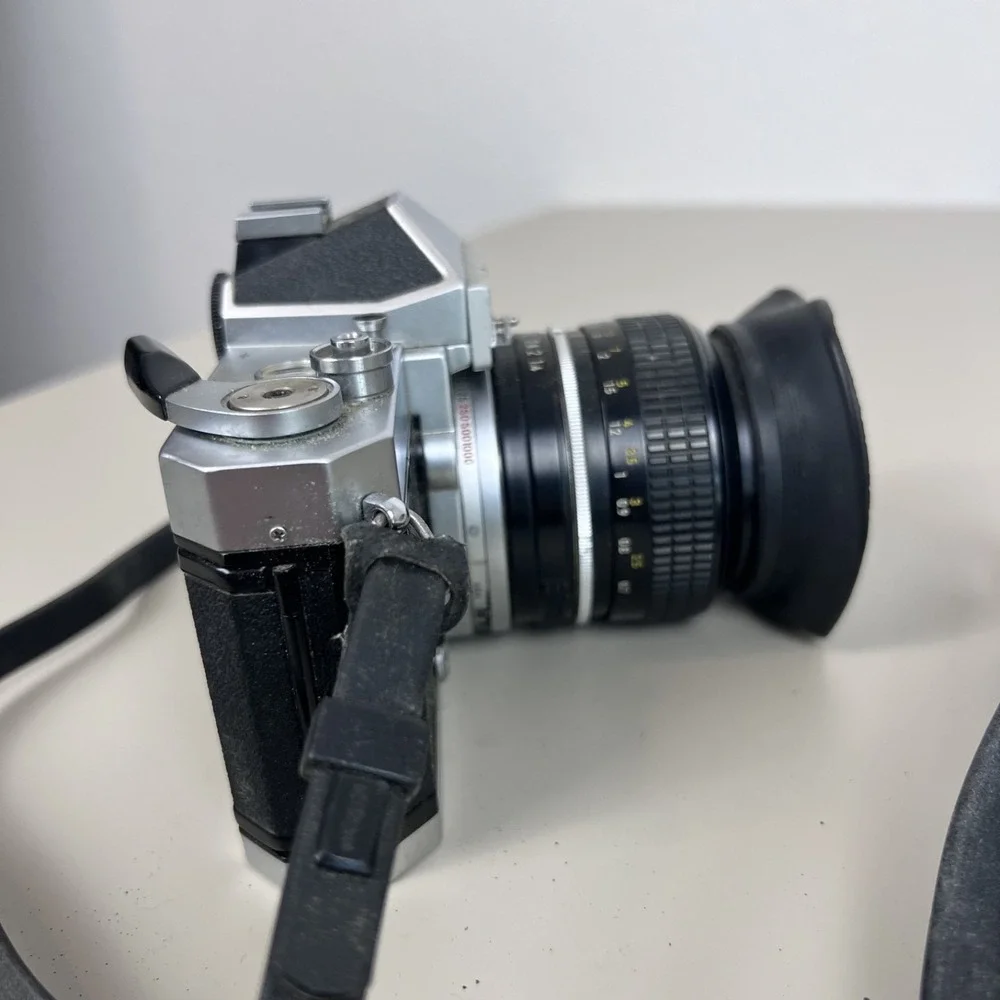 Nikkormat FT2 35mm SLR Film Camera w/ Nikon Nikkor 50mm f/1.4 Lens UNTESTED
